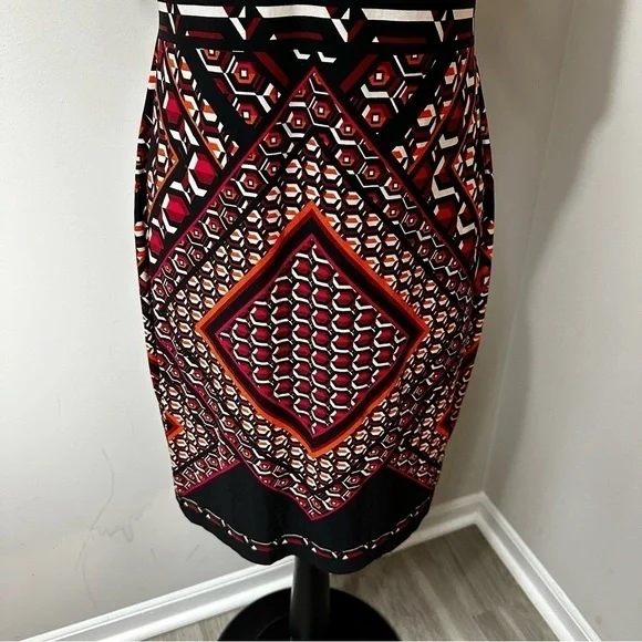 Calvin Klein Color Block Dress in Size 12 - Picture 3 of 6